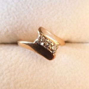10K Gold Diamond Ring